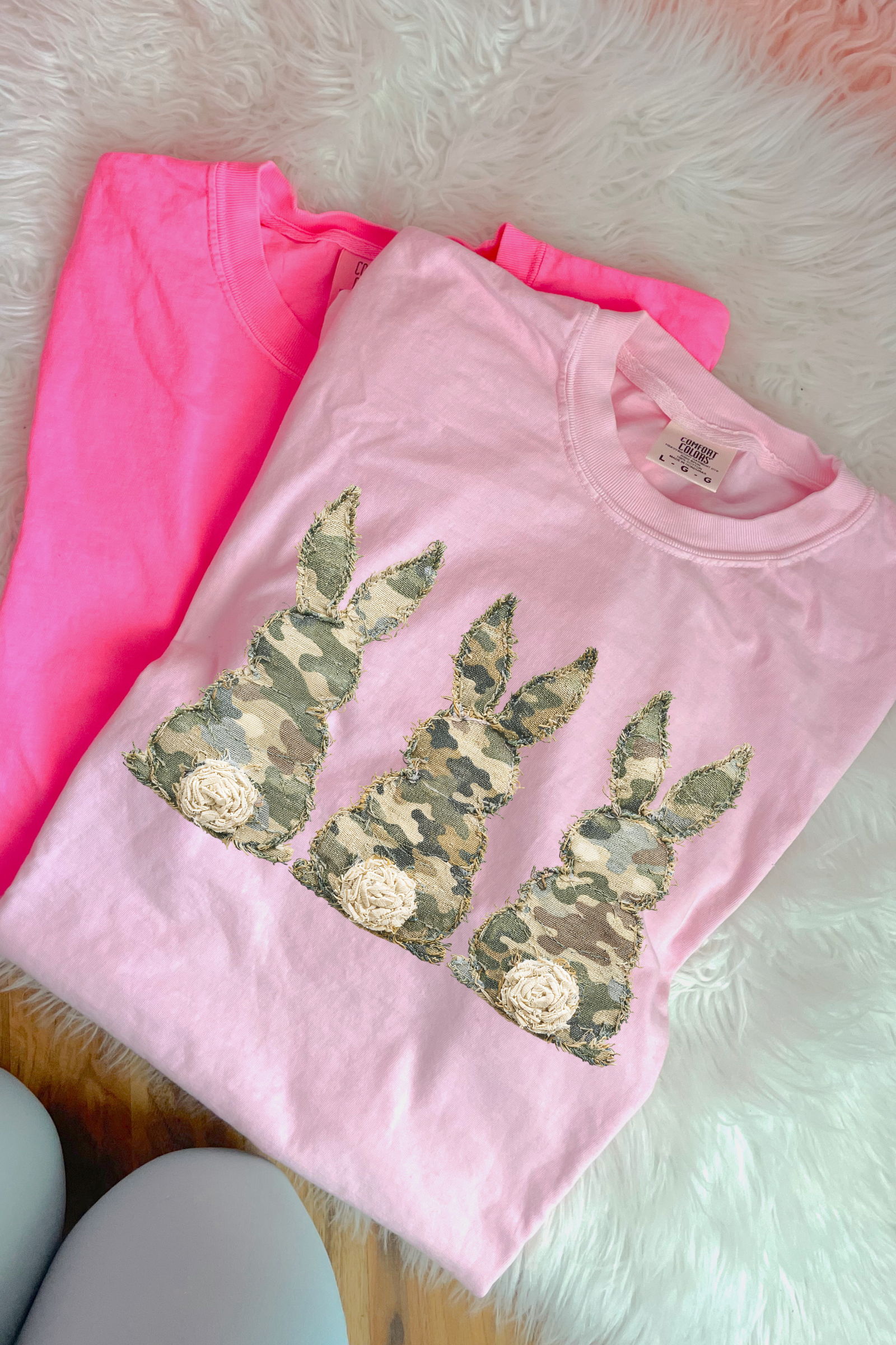 Faux Quilted Camo Bunny Trio Tee: Blossom