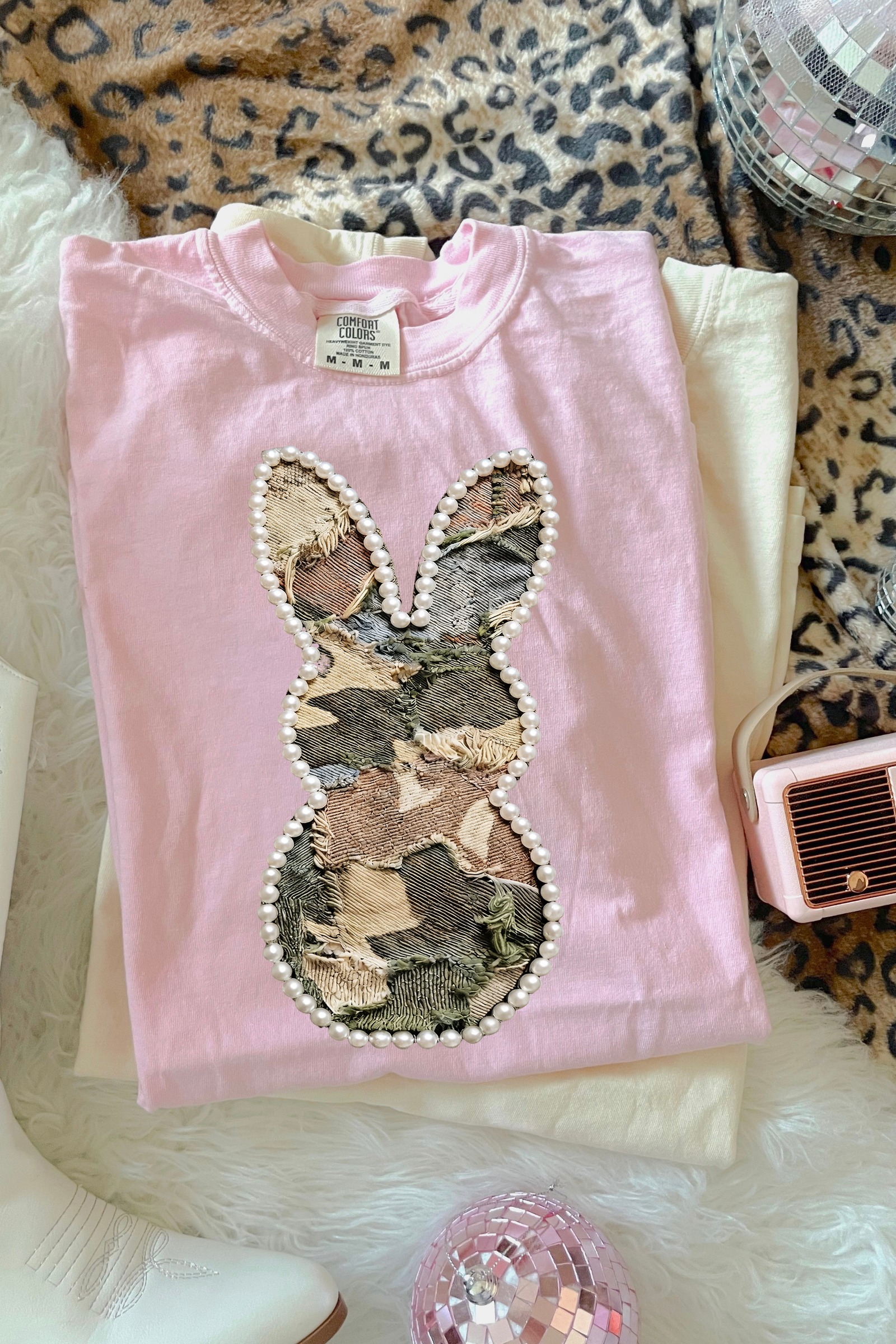 Faux Quilted Pearl Trim Camo Bunny Tee: Blossom