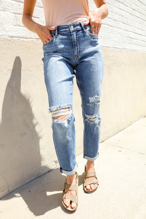 Judy Blue Lynda High-Rise Boyfriend Cuffed Hem Distressed Jeans: Medium Wash