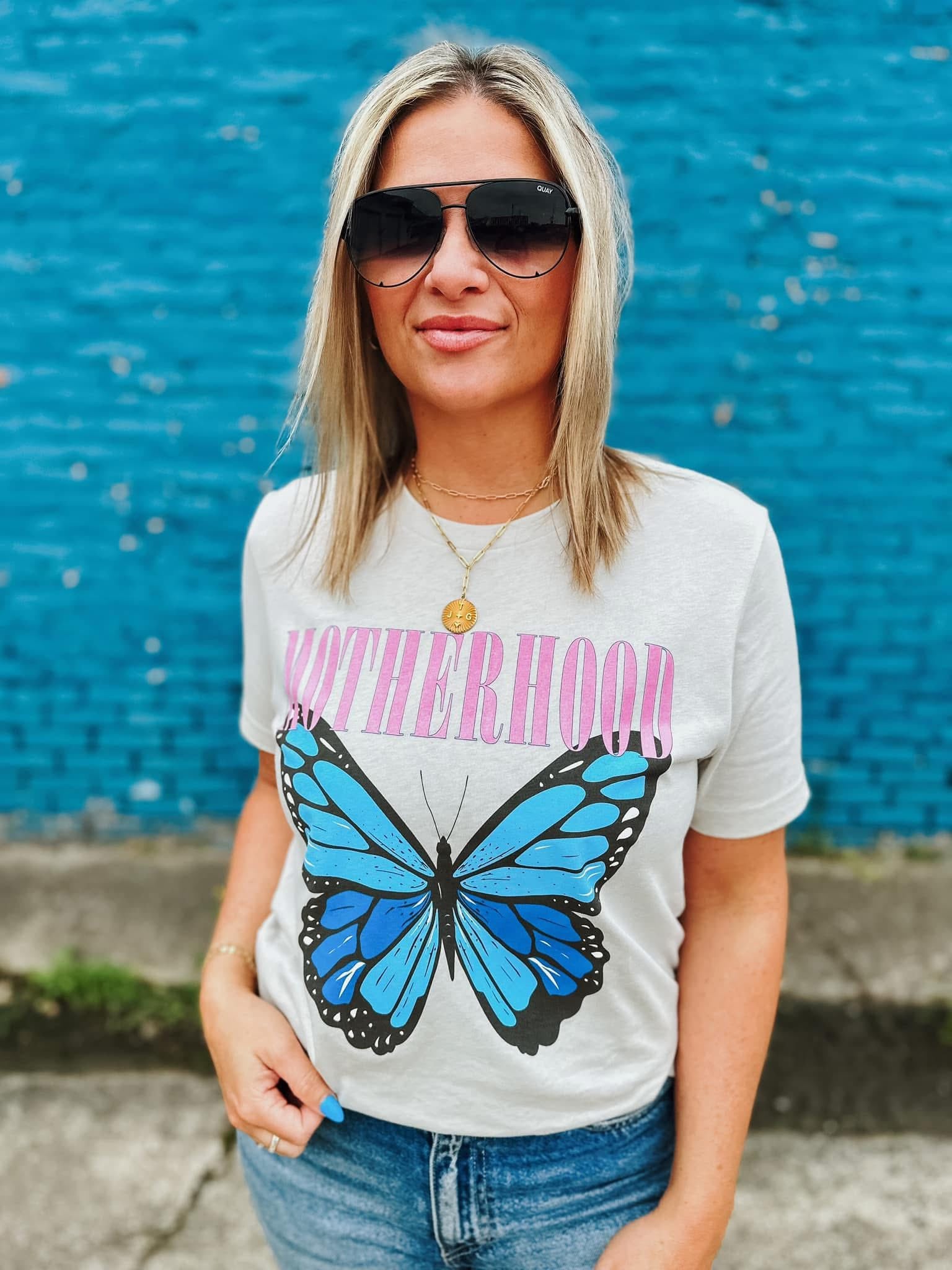 Motherhood Tee: Heather Cement