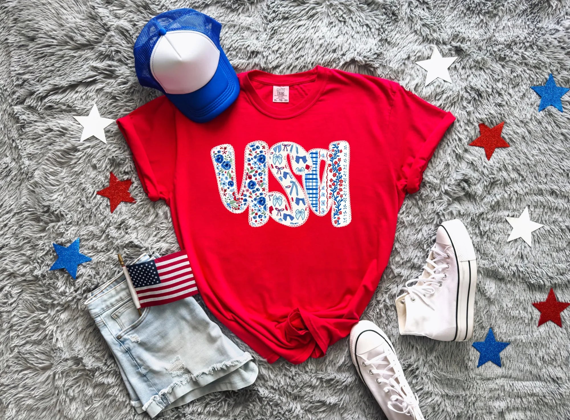USA Floral Tee: Red