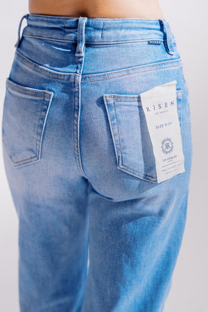 Coastal Drift Risen Jeans: Light Wash