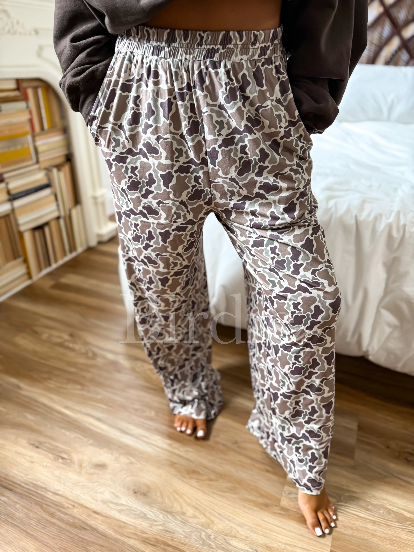 PREORDER BIRDIE Stretchy Lounge Pants: Duck Camo