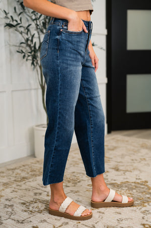 Maisie Crop Jeans: Dark Wash
