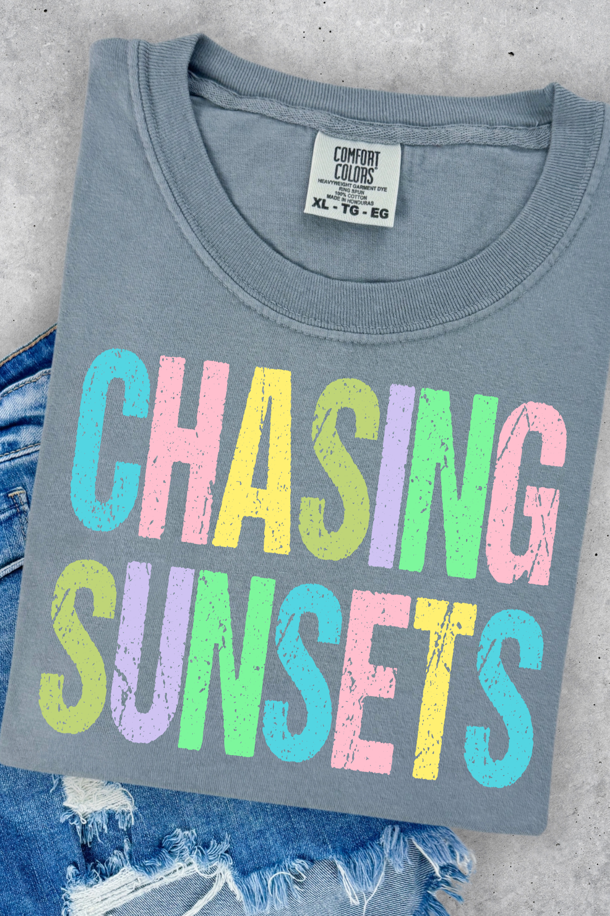 Chasing Sunsets Tee: Granite