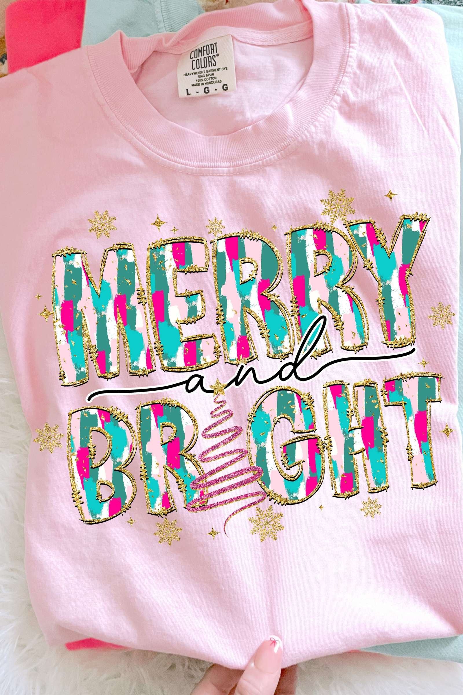 Merry & Bright Tee: Blossom