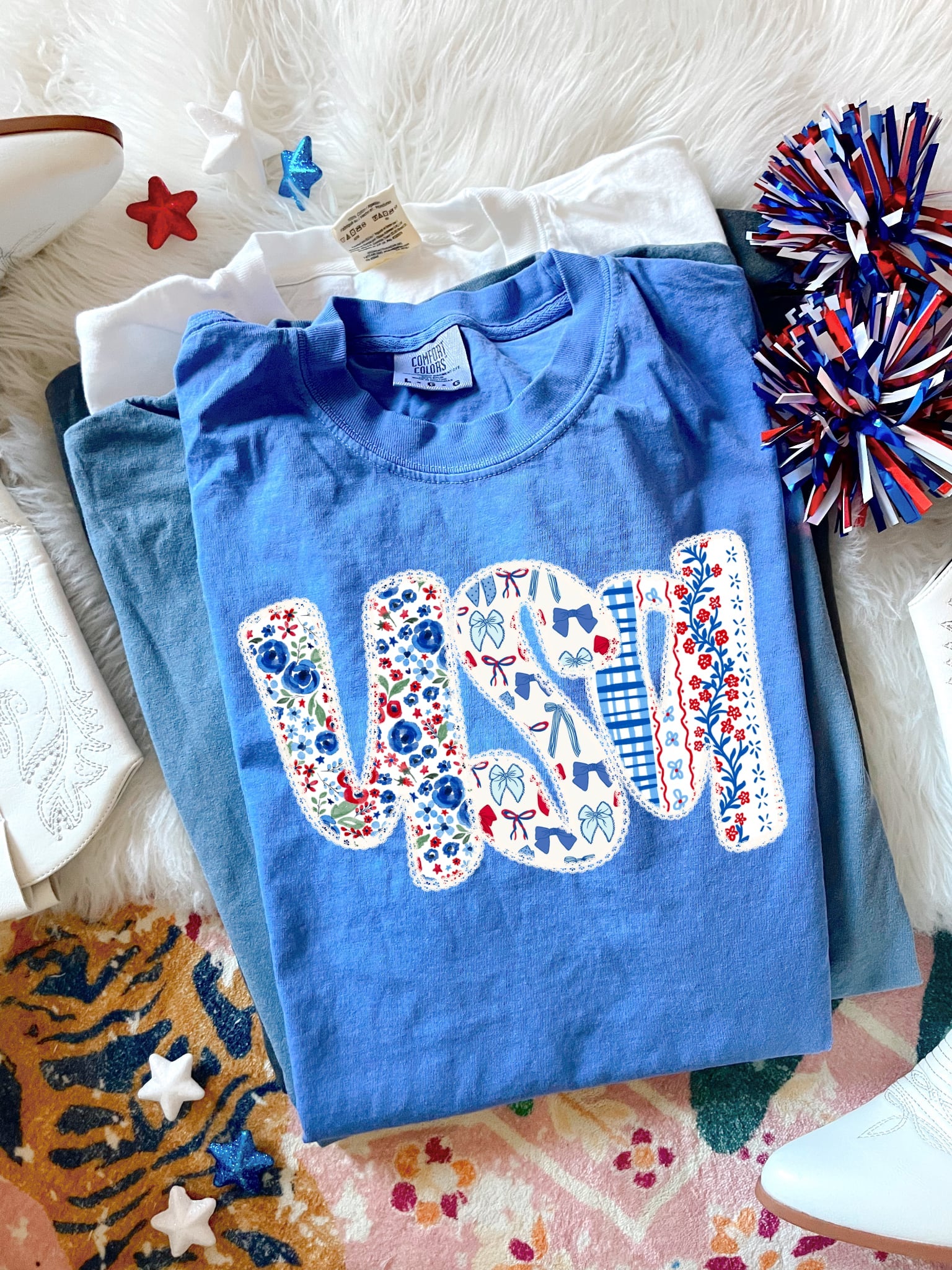 USA Floral Tee: Flo Blue