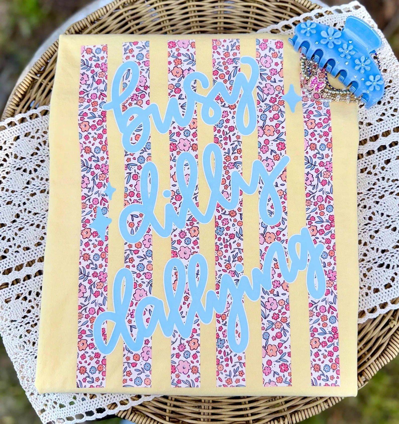 Busy Dilly Dallying Tee: Butter