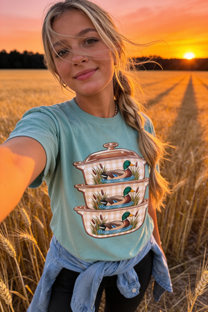 Vintage Mallard Casserole Dish Tee: Bay